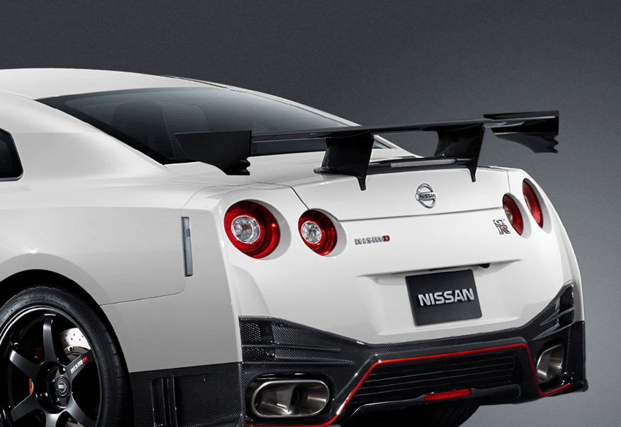 Nissan GT-R Nismo 2014