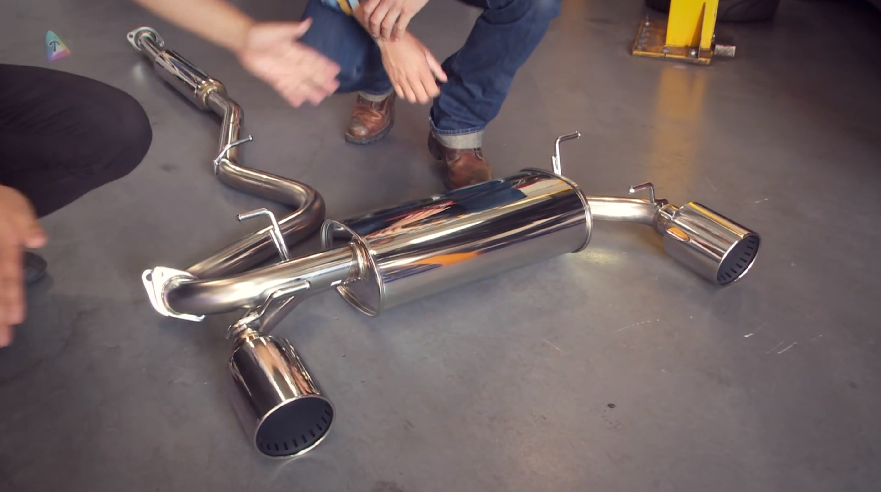 Toyota GT 86 HKS Exhaust